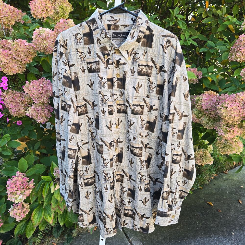 Field and Stream Men's Duck Hunting Buttondown Shirt Cream Brown Print size XXL